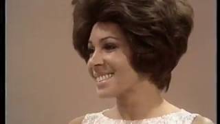 Shirley Bassey -  Smoke Gets In Your Eyes  - 1971 - "high quality"