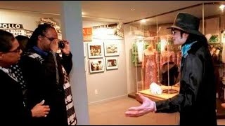 Stevie Wonder can see... apparently