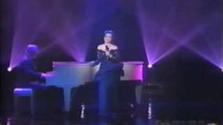 Crystal Gayle - cry