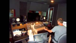 Summerlyn Powers- In The Studio!