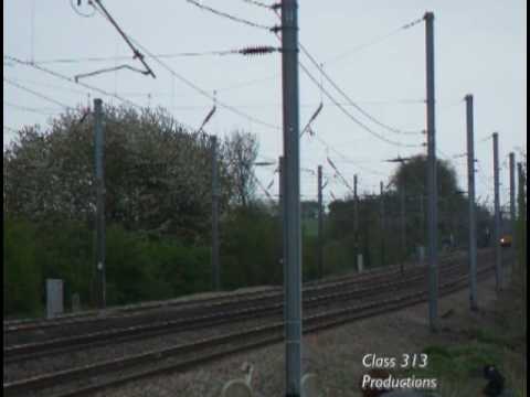 37038 and 37611 work 6Z70 Sheerness - Tyne Dock - 30/04/10