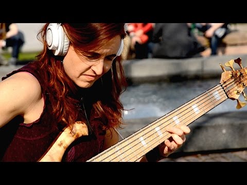 ARIANE CAP - TAPPING BASS SOLO | BassTheWorld.com