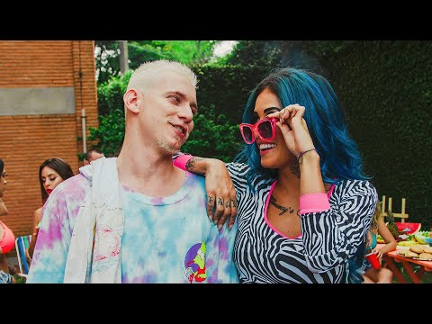 Tati Zaqui e PK - Escandalosa (Letra Oficial)