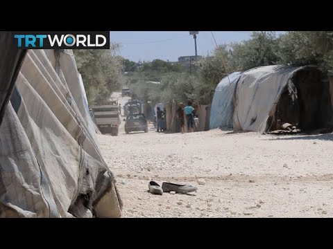 The War in Syria: Displaced people flee Idlib as regime advances