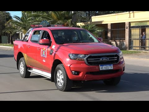 Móvil 20 escoltando a la Virgen de Luján - Bomberos Voluntarios de Rojas