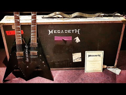 Dave Mustaine's  Personal Dean Double Neck Flying King V VMNT Megadeth Tour Guitar Signed by him KV1 image 20