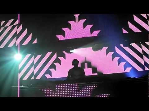 Tiesto 20.7.20132  in SaSaZu - Ivan Gough & Feenixpawl feat. Georgi Kay - In My Mind