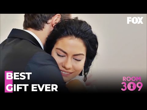 Lale And Onur's Wedding Gift That Made Everyone Cry - Room 309 Episode 93