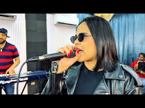 Martha Heredia — Aprendí                                     [Video Oficial] 