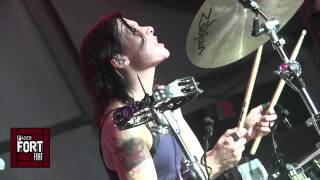 Matt and Kim, &quot;Its a Fact&quot; Live at The FADER FORT