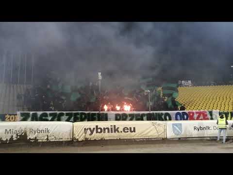 ZASZCZEPIENI PRZECIWKO ODRZE - palenie szalików Odry, oprawa kibiców ROW RYBNIK 13.10.2021