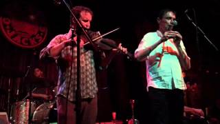 Rickie Lee Jones with Lost Bayou Ramblers and Spider Stacy - "Christmas in New Orleans"