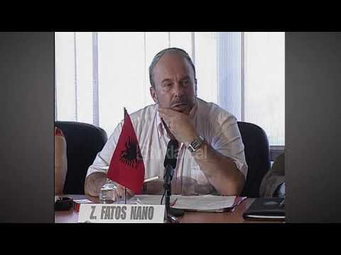 Kryeministri Nano takim me socialistët dhe biznesmenët e Vlorës - (5 Korrik 2003)