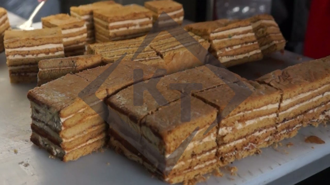 Машина для вертикальной резки кондитерских изделий