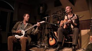 Hans Theessink   - Trouble in Mind (Guy Stroobant at the Banjo)