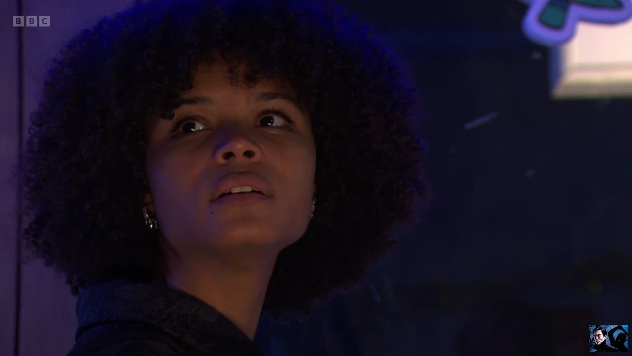 YouTube Thumbnail Downloader FULL HQ IMAGE