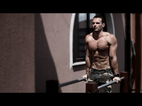 How to Build a Strong Foundation in Calisthenics