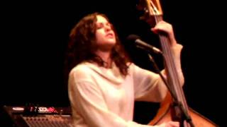 Amy Lavere That Beat 3 4 09