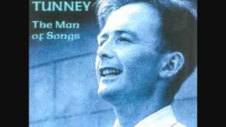 Paddy Tunney - The Bonny Bunch of Roses - live 1970