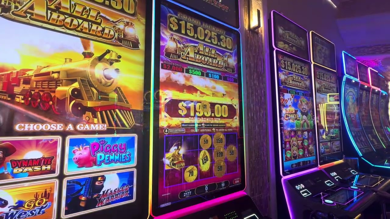 COME ON TRAINS! #slots #casino #slotmachine #slotwin #jackpot #bonusfeature #casinogames #gambling