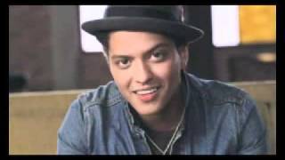 Bruno Mars - Talking To The Moon