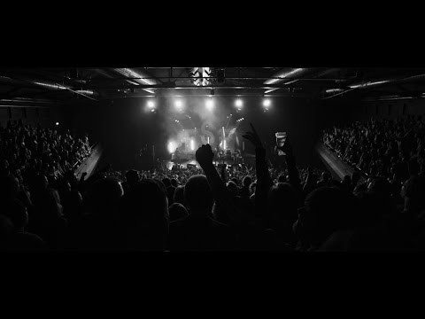 Feine Sahne Fischfilet - Solange es brennt (Live)