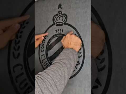 Club Brugge logo two hands drawing #clubbruggekv #clubbrugge #clubbruges #fcbruges #twohandsdrawing