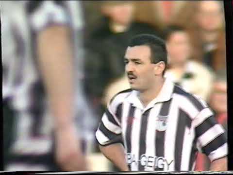 Grimsby Town 0   2 Derby County December 1992 1st half