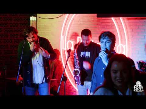 Cosita Wena - Popurrí de Reggaeton (Live)