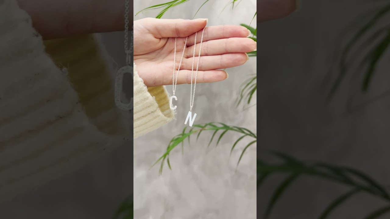 Type syn.zir. C sølv m/kæde