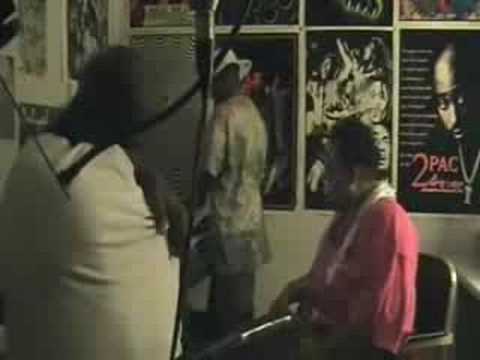 DKP Presents........Buildin a Beat