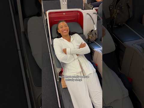 The best long flight hack! Pjs on a plane! #pjs #travel #travelhack #traveltips #pyjamas #travelvlog