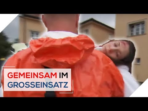Tote Frau in brennendem Zimmer! Feuerwehr kämpft um sie! | 3/6 | Gemeinsam im Großeinsatz | SAT.1