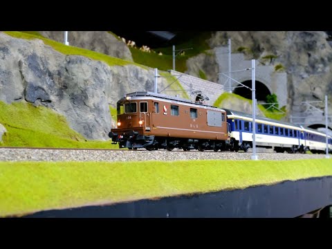 BLS Re 4/4 mit EW4 Wagen Spur1