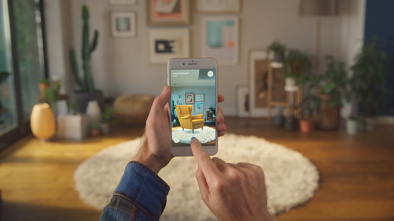 papildyta realybė augmented reality papildytas realus pasaulis, technologija naudojama įsivaizduoti, kaip atrodytų realybė su pokyčiais , dar prieš juos pritaikant. IKEA space app augmented reality