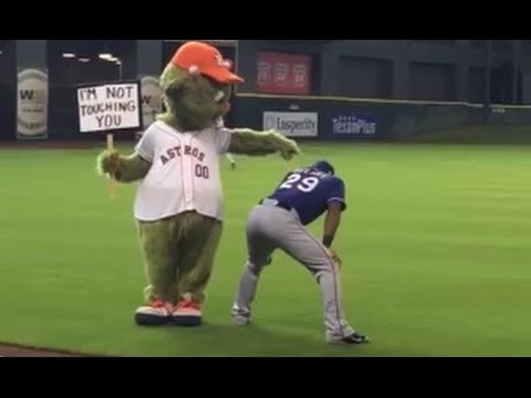 MLB Funny Mascot Moments