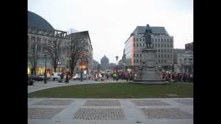 preview picture of video 'Chemin de Croix 2013 dans le centre de Liège - Devant l'Opéra'