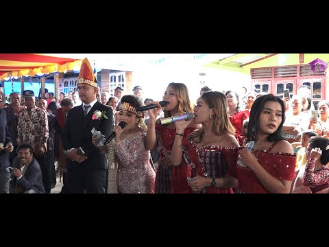 Mariana Sitanggang & Artha Sister - Cintaki cinta mati Cipt : G. Billy Simarmata