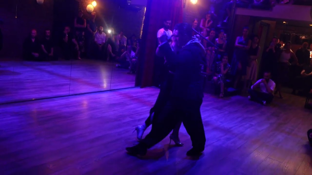 Video thumbnail for Batuhan Boy & Nida İnceoğlu, Tango Pista & Valse Champions of Europe 2023 @İstanbul 2/3