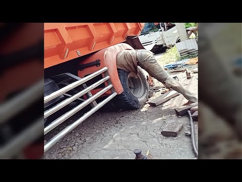 20 Extremely Dangerous Idiots Heavy Equipment Excavator Operator Skill - Truck Fails Compilation P45