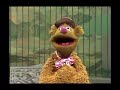 The Muppet Show 121 Twiggy Intro 1977