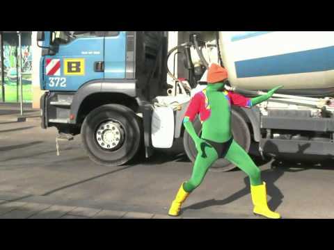 Die RADIO PSR-Sachsensongs: The Script - Superheroes (auf Sächsisch)