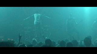 blessthefall - You Wear a Crown, But You&#39;re No King (live)