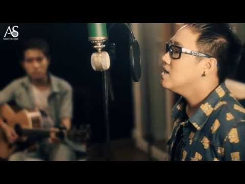 [MV] Nhìn lại - Trung Quân, Duy Phong, Trung Kiên at Acoustica Studio