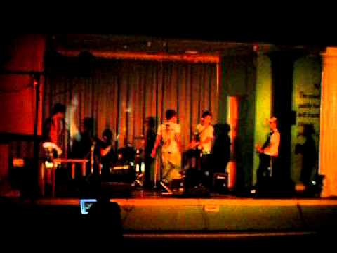 Pining Garcia-Lutong Bahay