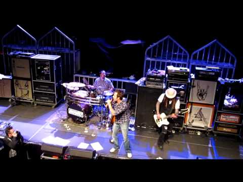 "Turn It On" in HD - Default 12/8/10 Baltimore, MD