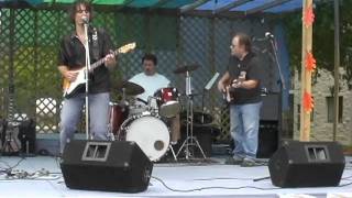 The Minda Brothers Band: &quot;Broke and Lonely&quot;