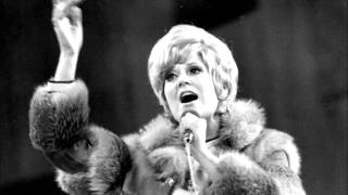 Dusty Springfield &quot;It&#39;s Over&quot; [Live - 1968]