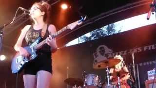 Sallie Ford "Coulda been" live @ Bordeaux