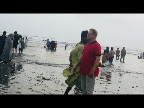 Visit Karachi Sea View Beach @ Nahar Apa Vlogs